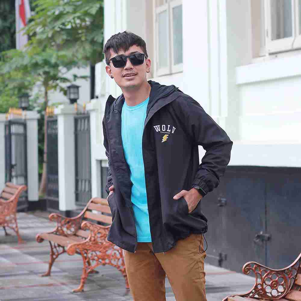 Jaket Thunder Cloud Pria We-Wolv MV 567