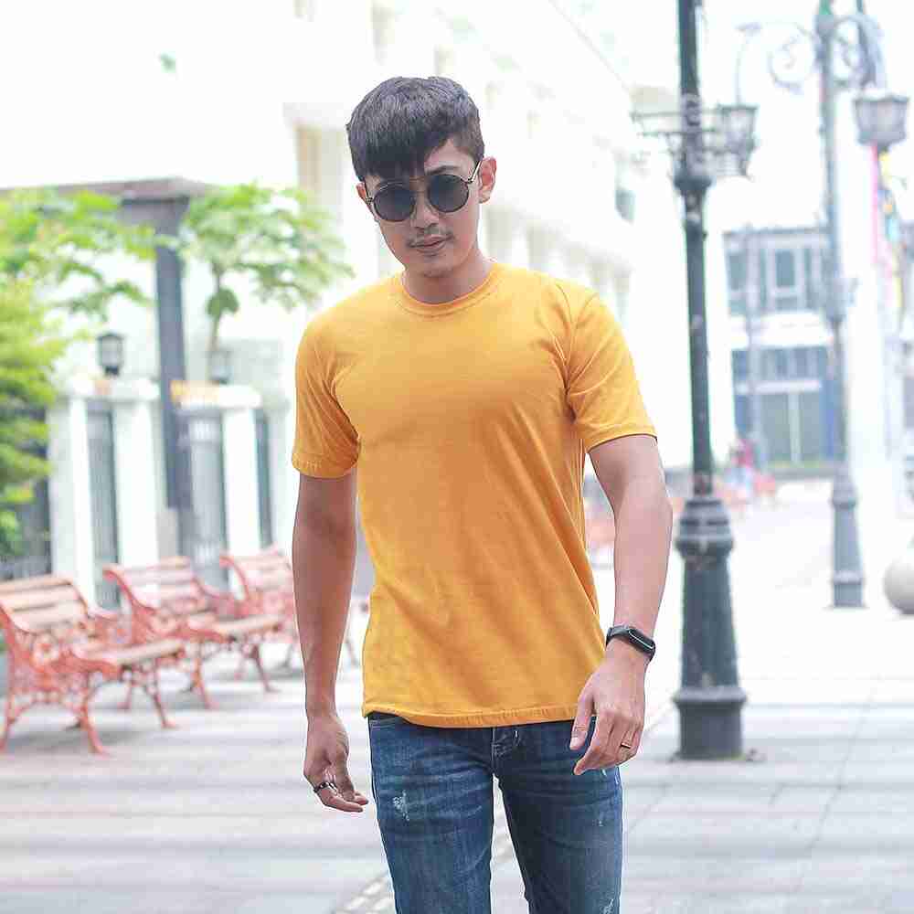Kaos Polos Pria Mavvis VS 409