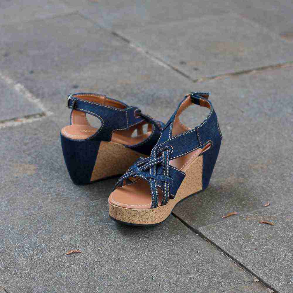 Sandal Wanita Blackkelly LOL 327
