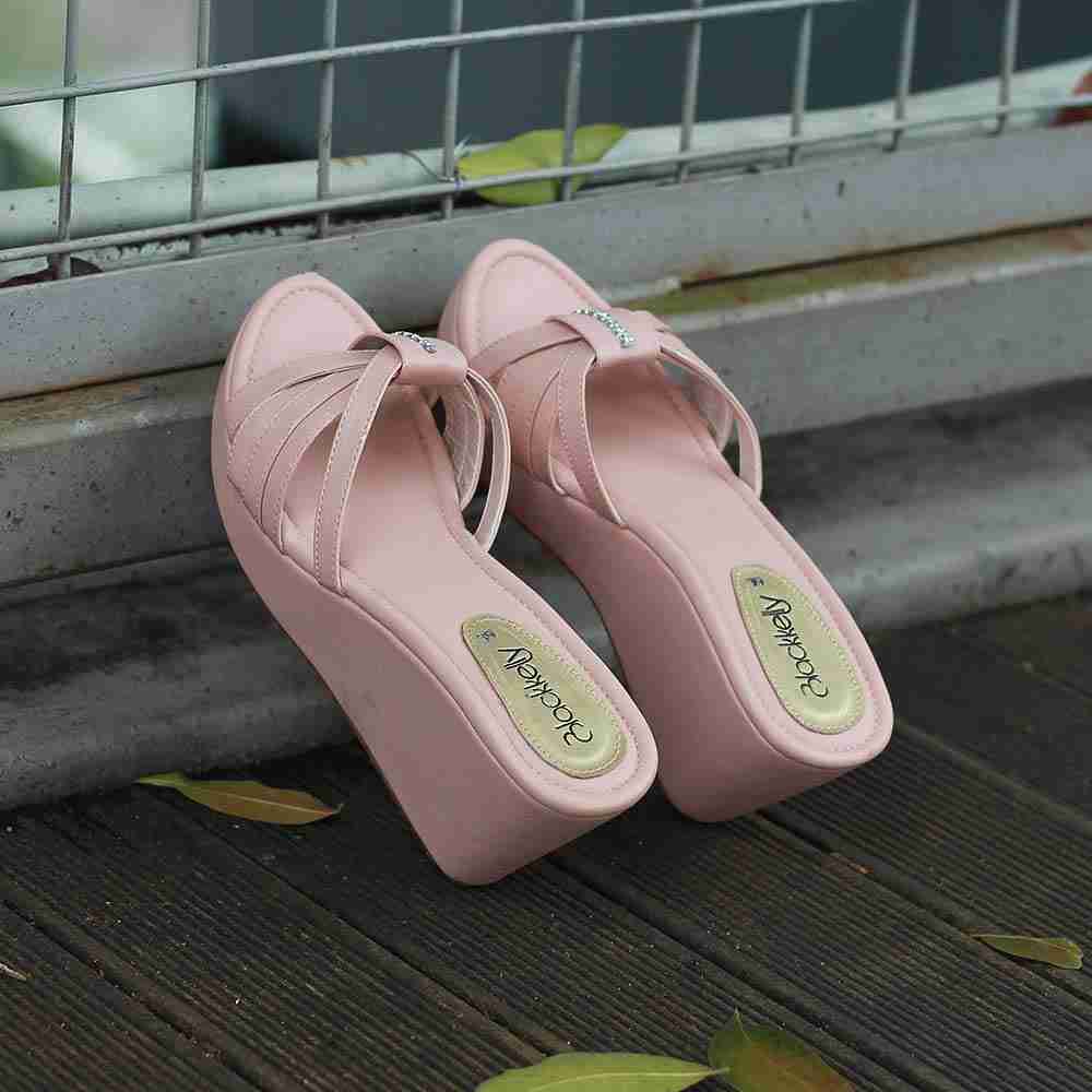 Sandal Wedges Wanita Blackkelly LDO 907