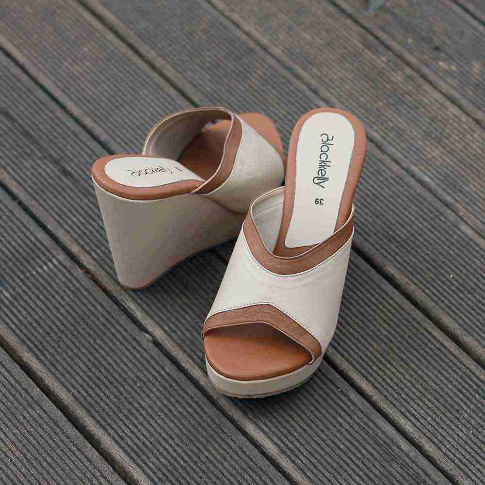 Sandal Wedges Wanita Blackkelly LWA 311