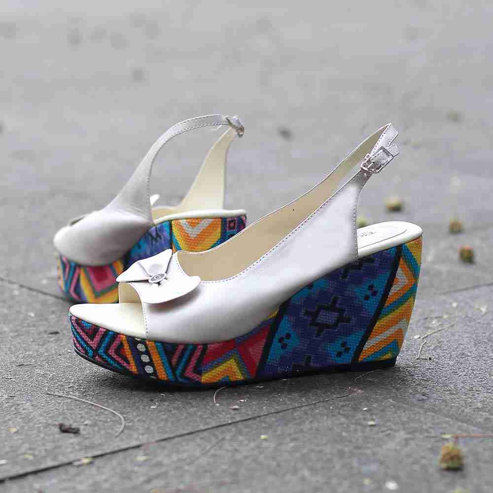 Sandal Wedges Wanita Laica Series LIN 433