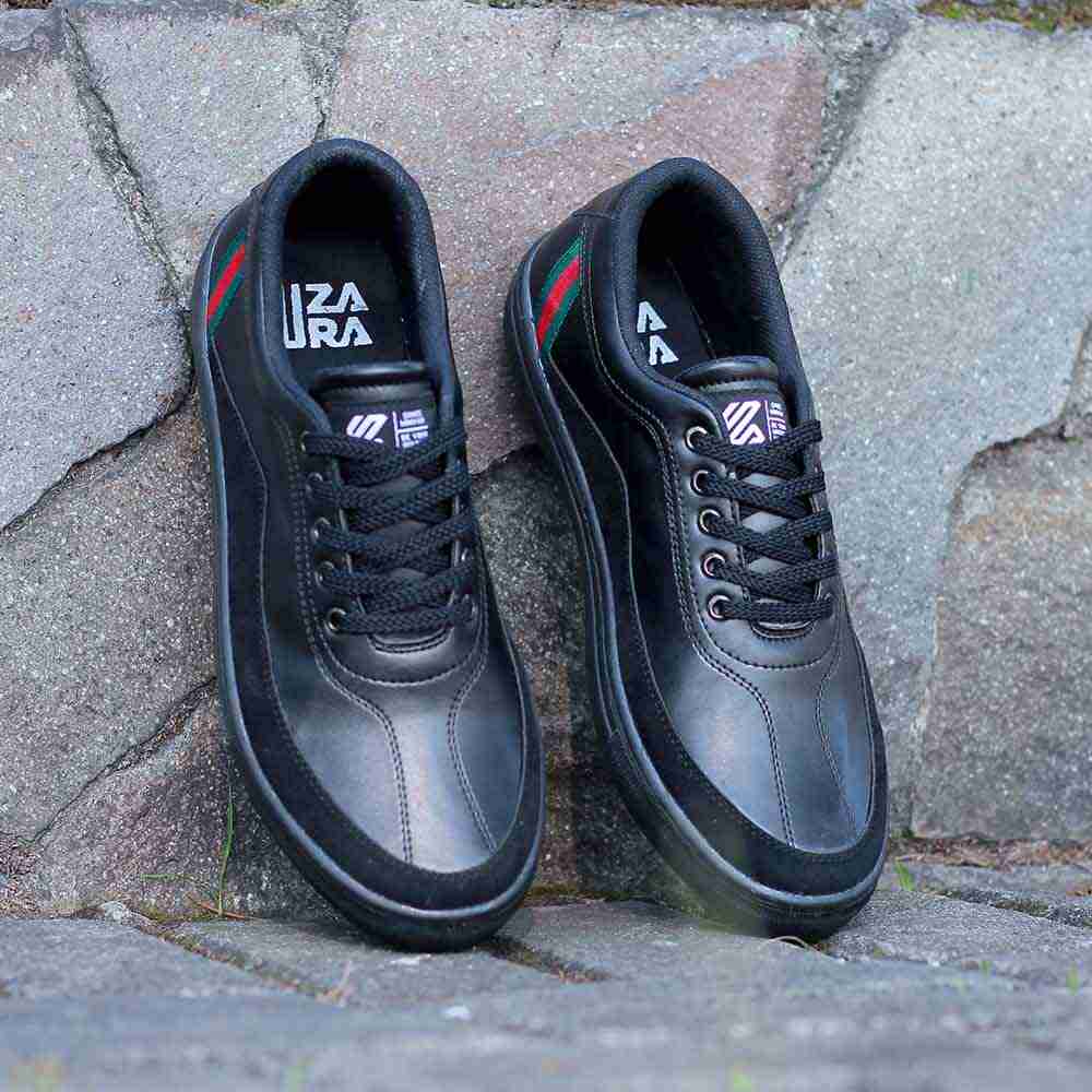 Sepatu Casual Pria Kuzatura NC KZS 700
