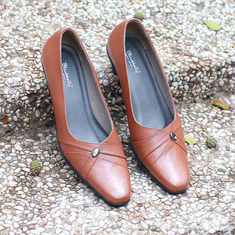 Sepatu Formal Wanita Blackkelly LEN 418