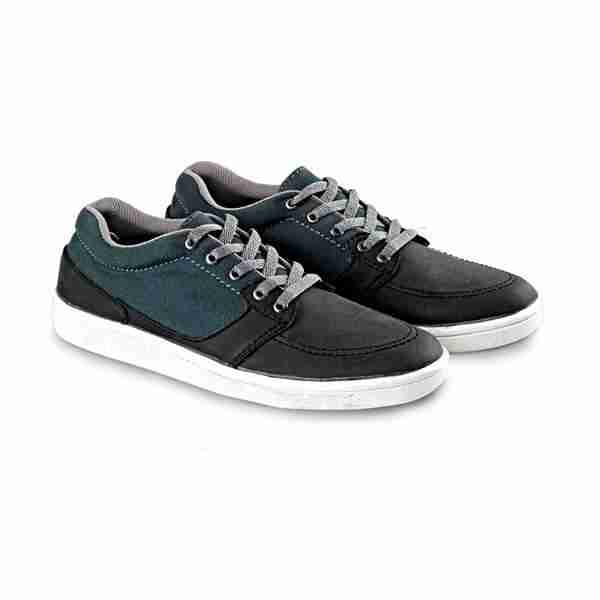 Sepatu Pria Blackkelly LAY 300