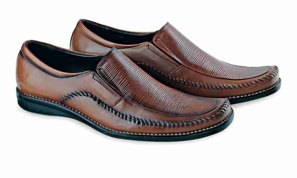 Sepatu Pria Blackkelly LBS 797
