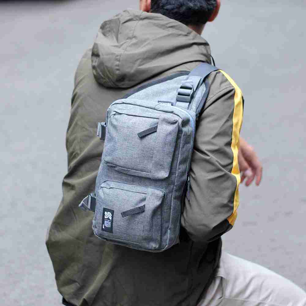Tas Pinggang / Waist Bag Pria KJN KZR 669