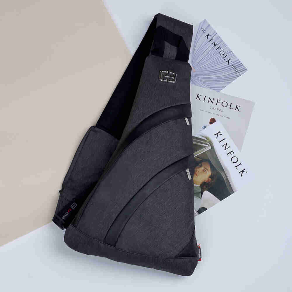 Tas Sling Bag Pria UTR 150