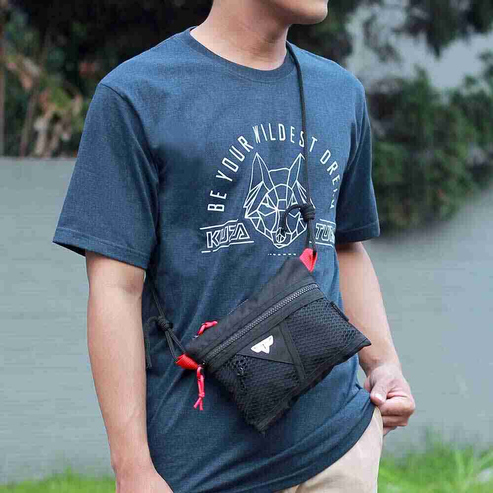 Tas Sling Bag Sacoche Unisex Totenhood TH 811