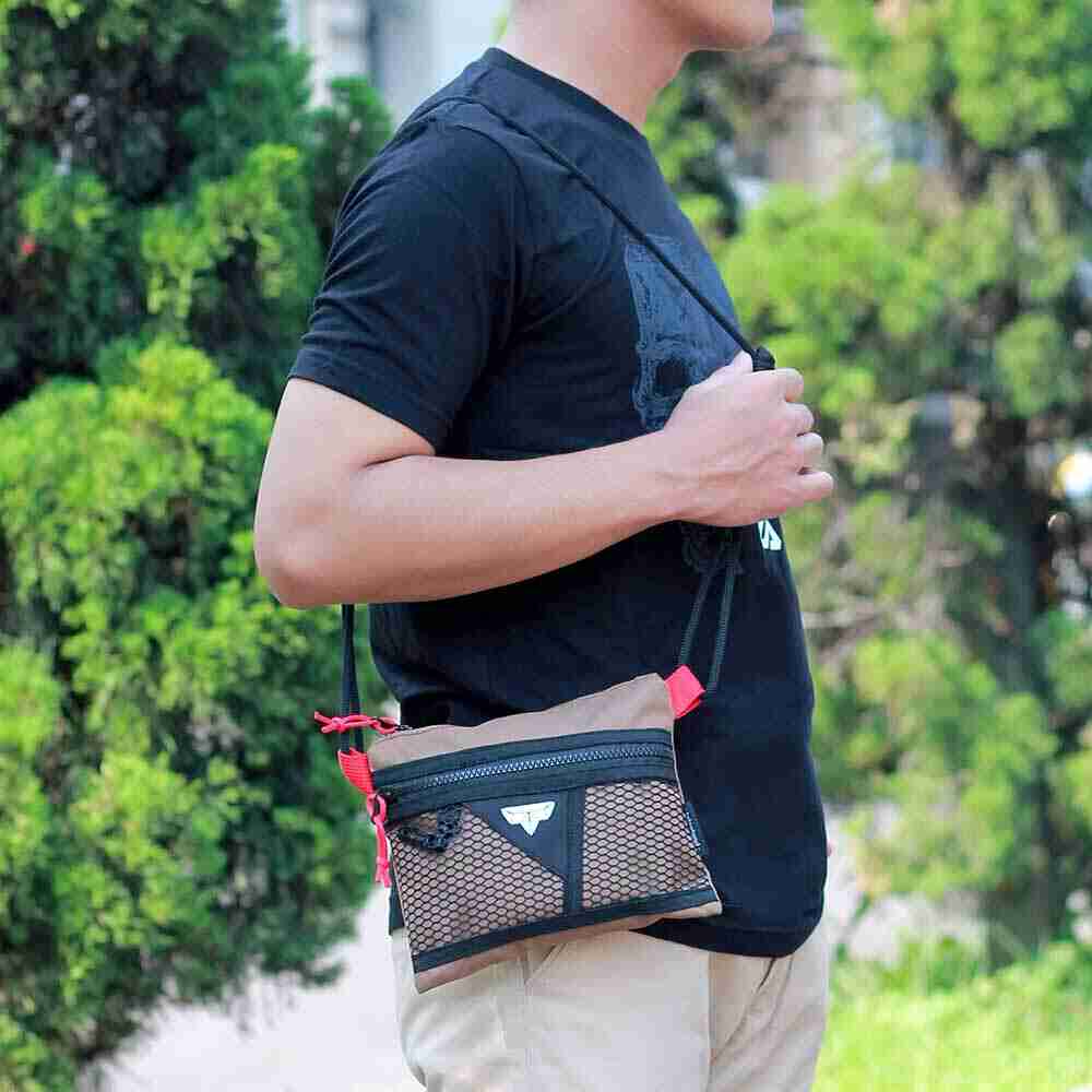 Tas Sling Bag Sacoche Unisex Totenhood TH 813