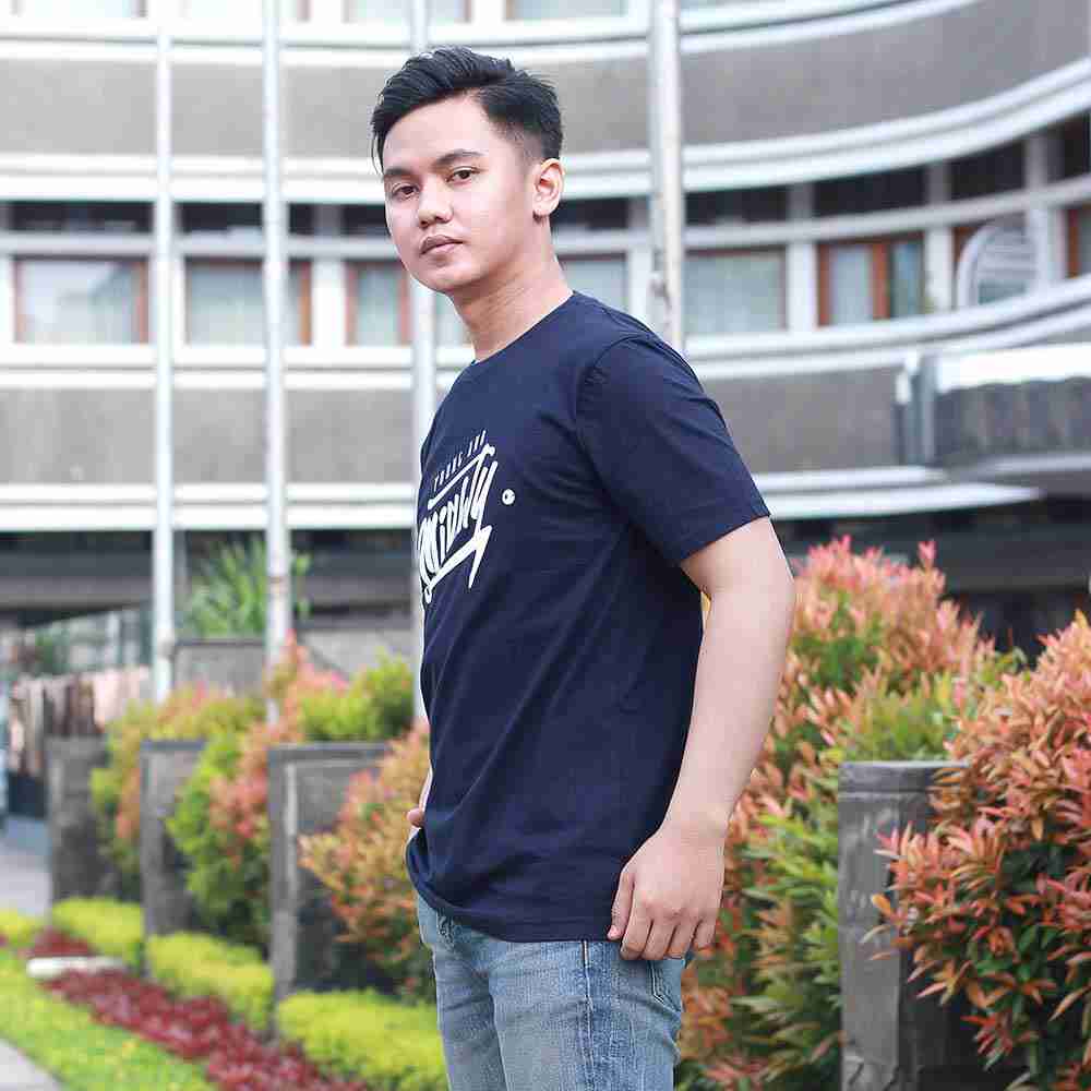 T-Shirt Casual Pria KMT KZR 657
